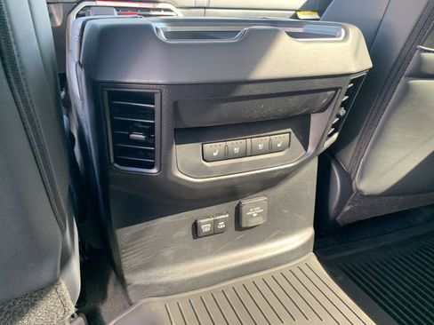 Used 2026 Toyota Tundra Platinum image 18