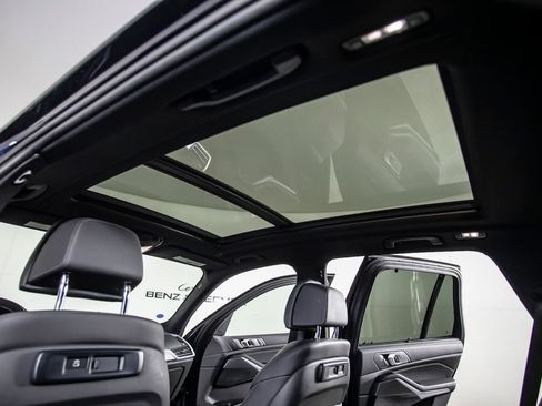 Used 2022 BMW X5 xDrive40i w/ M Sport Package AWD/4WD image 22