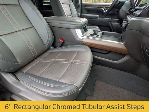 Used 2024 Chevrolet Silverado 3500 High Country w/ Technology Package image 35