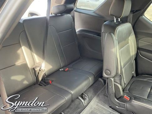 Used 2023 Chevrolet Traverse Premier w/ Redline Edition image 26