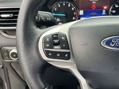 Used 2023 Ford Explorer Limited w/ Limited Technology Package AWD/4WD image 14