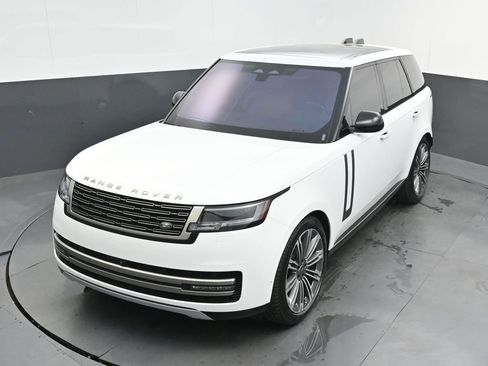Used 2023 Land Rover Range Rover SE AWD/4WD image 40