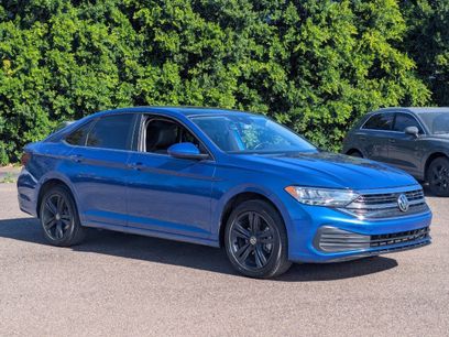 Used 2022 Volkswagen Jetta SE