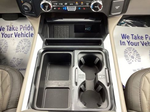 New 2026 Ford F350 Platinum w/ Platinum Plus Package AWD/4WD image 21