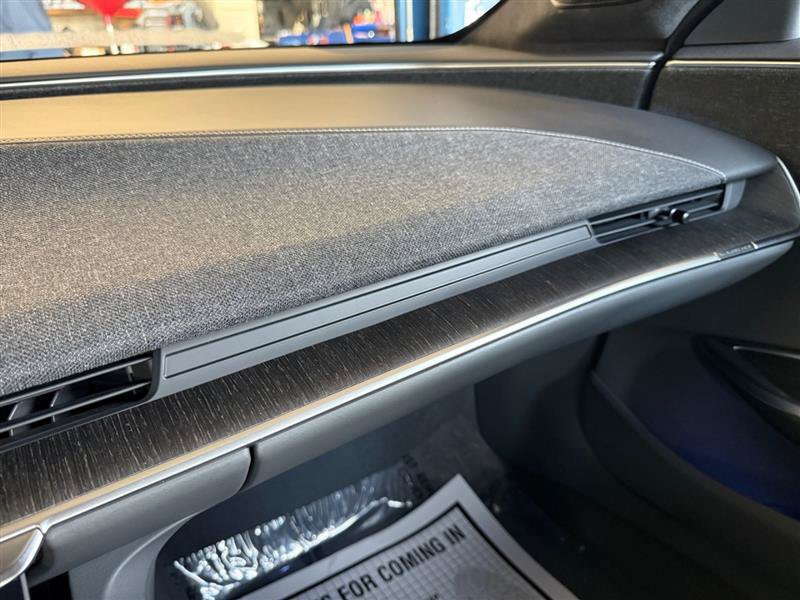 Used 2024 Lucid Air Pure RWD image 24