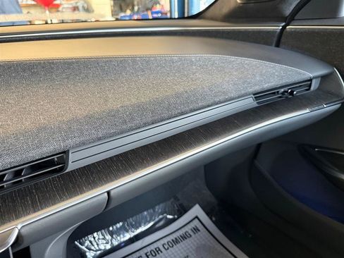 Used 2024 Lucid Air Pure RWD image 24