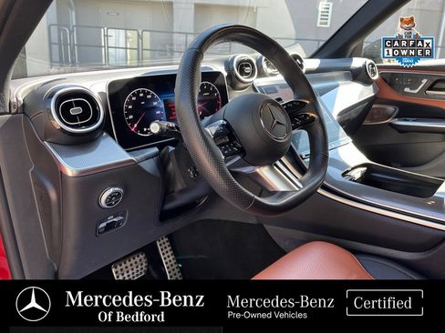 Used 2023 Mercedes-Benz GLC 300 4MATIC image 11