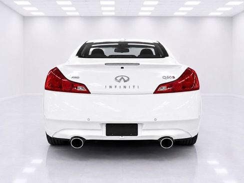 Used 2015 INFINITI Q60 AWD Coupe w/ Premium Package image 7