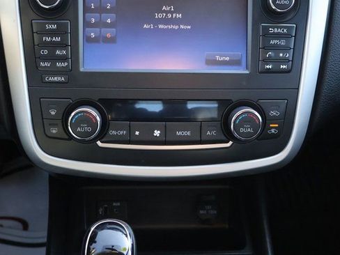Used 2016 Nissan Altima 2.5 SL w/ 2.5 Technology w/LED Package image 28