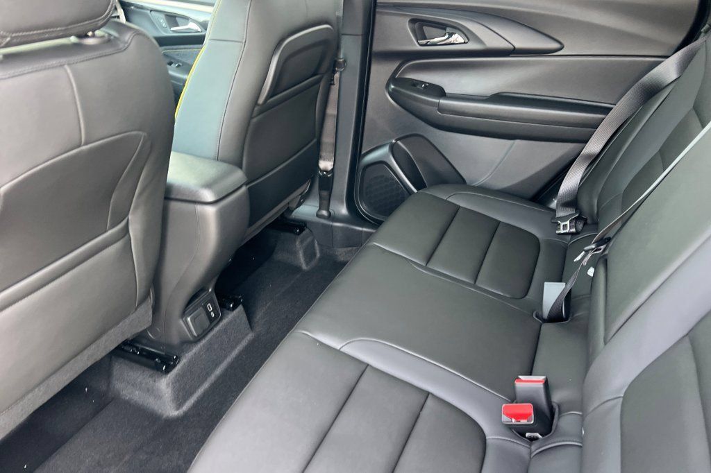 New 2026 Chevrolet TrailBlazer ACTIV w/ Convenience Package FWD image 9