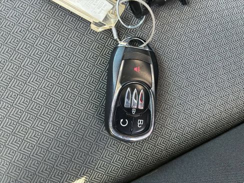 Used 2026 Buick Encore GX Preferred AWD/4WD image 19