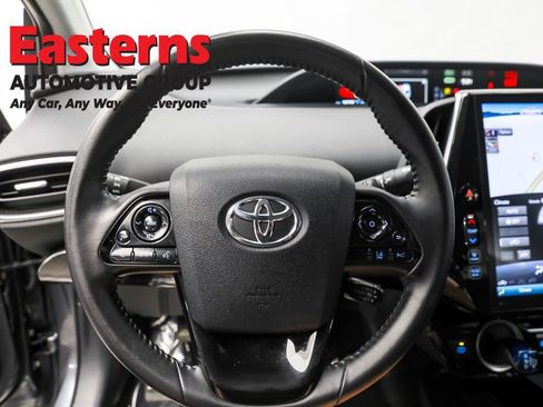 Used 2022 Toyota Prius Prime XLE image 10