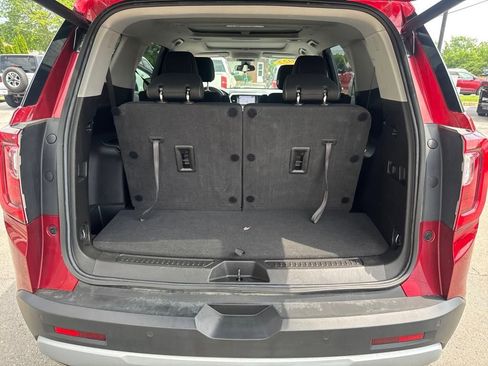 Used 2022 GMC Acadia SLE w/ Driver Convenience Package image 27
