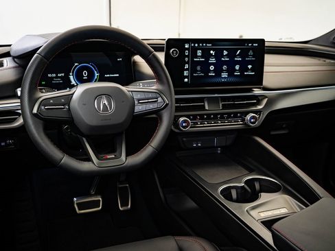 Certified 2024 Acura ZDX A-Spec image 4