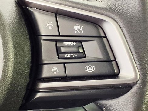 Certified 2025 Subaru Outback Premium image 16