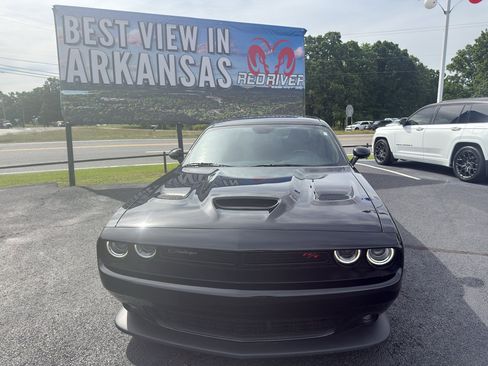 Used 2023 Dodge Challenger R/T Scat Pack RWD image 2