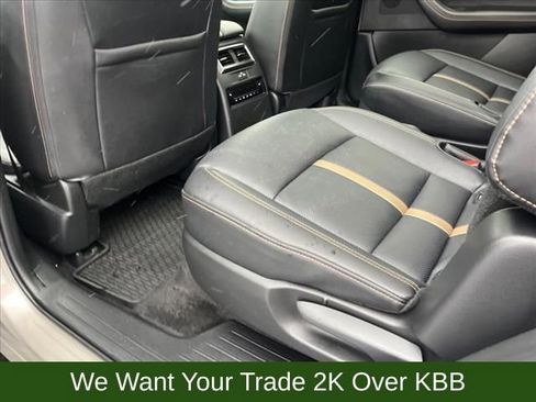 Used 2024 MAZDA CX-90 3.3 Turbo w/ Premium Plus Pkg image 14