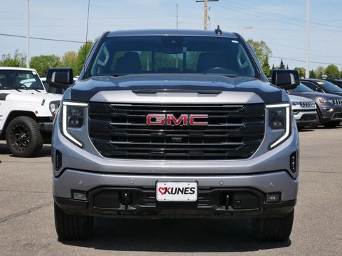 Used 2024 GMC Sierra 1500 Elevation w/ Elevation Premium Package AWD/4WD image 2