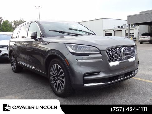 Used 2023 Lincoln Aviator Reserve w/ Elements Package Plus RWD image 1