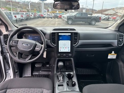 New 2025 Ford Ranger XL image 13