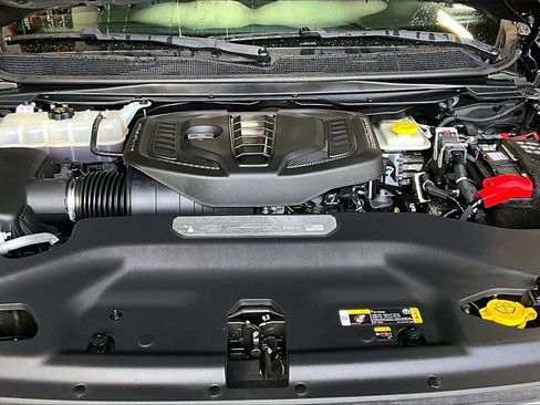 Used 2023 Jeep Wagoneer Series II image 32