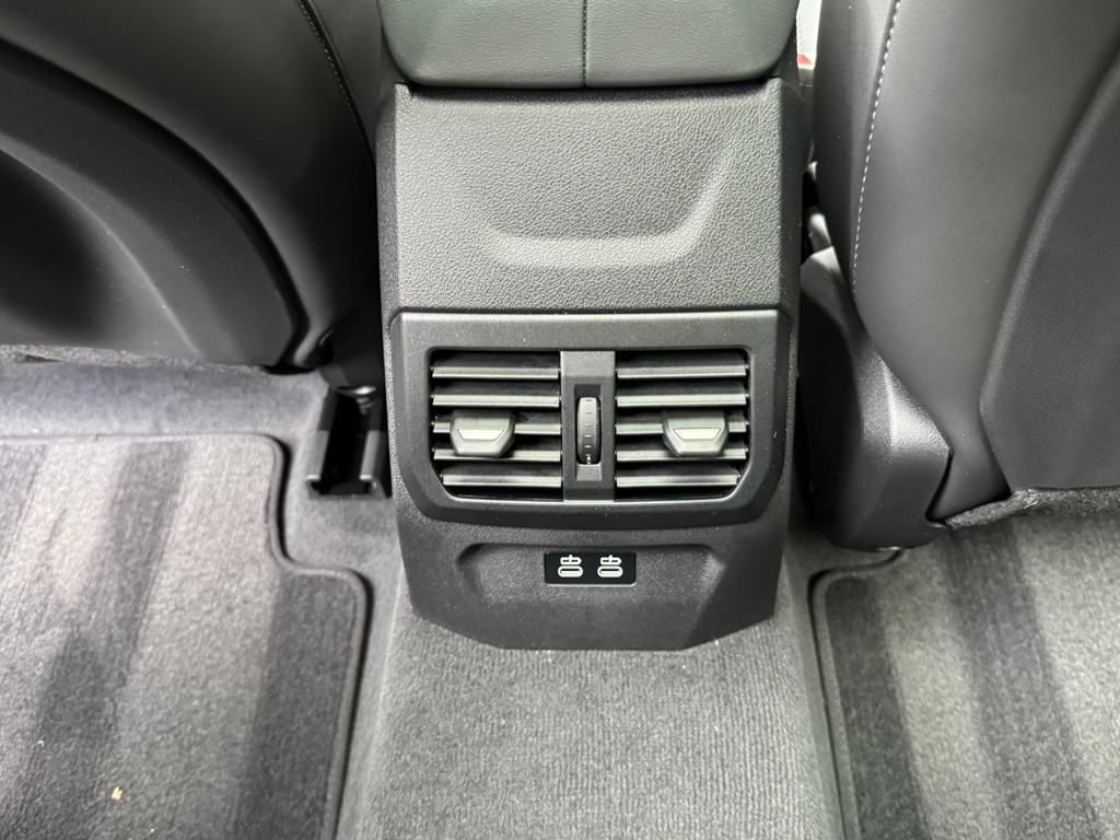 Used 2026 BMW 228i w/ Technology Package FWD image 15