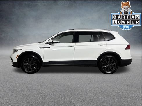 Used 2024 Volkswagen Tiguan SE image 5