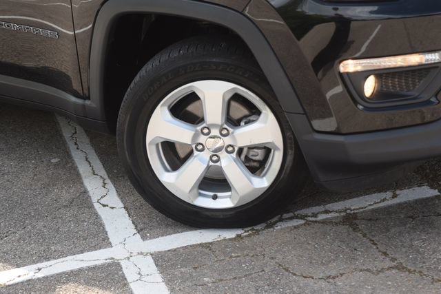 Used 2018 Jeep Compass Latitude w/ Popular Equipment Group AWD/4WD image 29