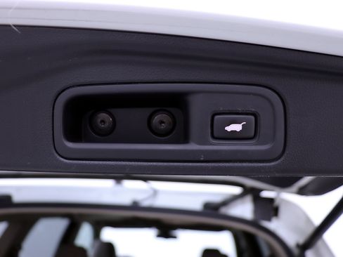 Used 2016 Honda Pilot EX-L image 11