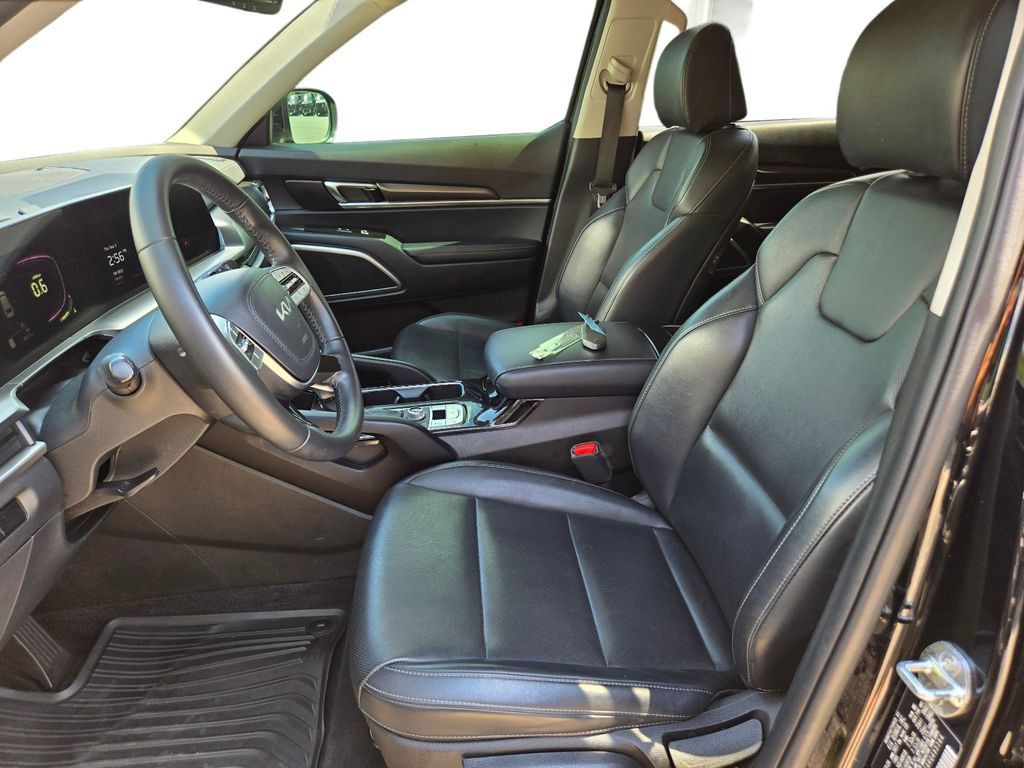 Certified 2024 Kia Telluride LX AWD/4WD image 18