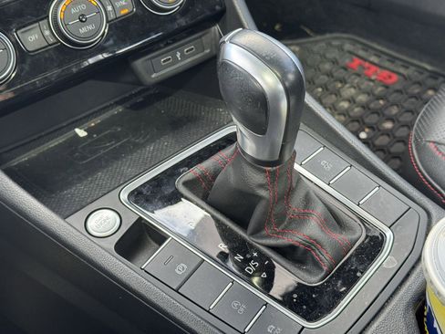 Used 2021 Volkswagen Jetta GLI Autobahn w/ GLI Autobahn Black Package image 11