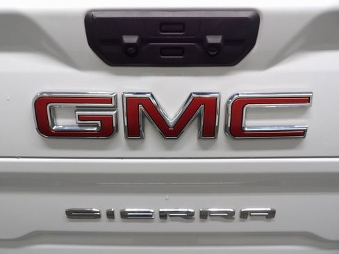 Used 2024 GMC Sierra 2500 AT4 w/ AT4 Premium Plus Package image 44