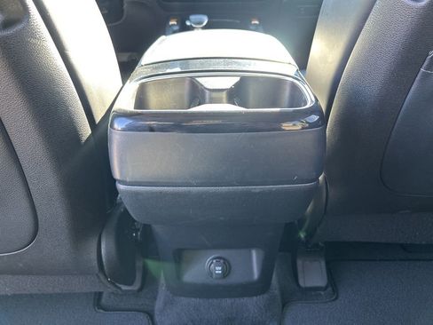 Used 2022 Kia Telluride S image 46