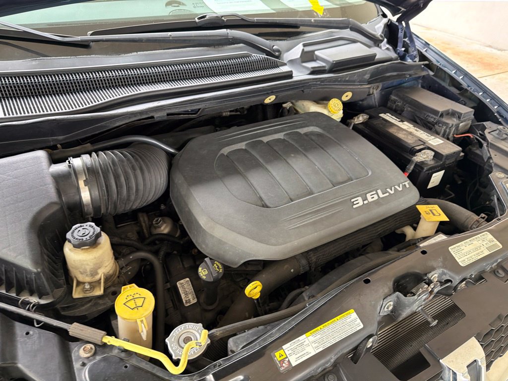 Used 2013 Dodge Grand Caravan SE FWD image 11