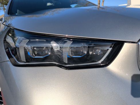 New 2026 BMW 530i w/ Premium Package image 3