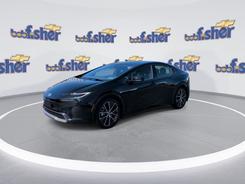 Used 2026 Toyota Prius XLE image 4