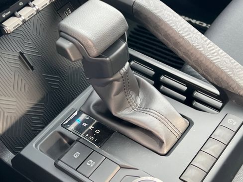 New 2025 Toyota Tacoma SR5 image 17