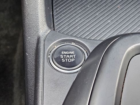 Used 2025 Kia K4 FWD image 23