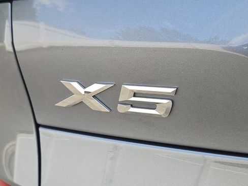 Used 2024 BMW X5 xDrive40i w/ M Sport Package AWD/4WD image 31
