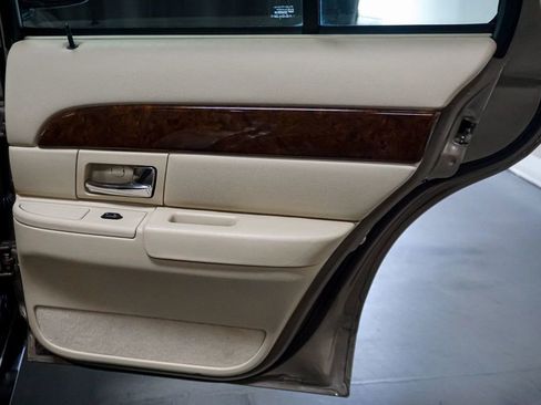 Used 2006 Mercury Grand Marquis LS image 64