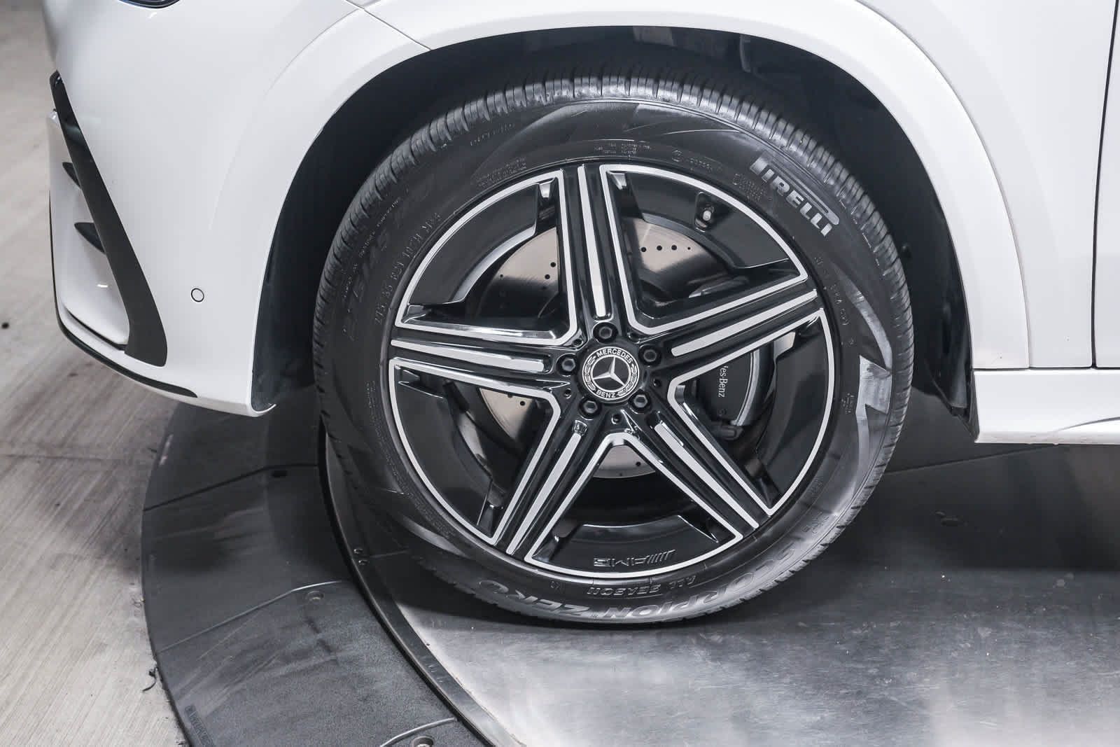 Used 2026 Mercedes-Benz GLE 450e 4MATIC image 10
