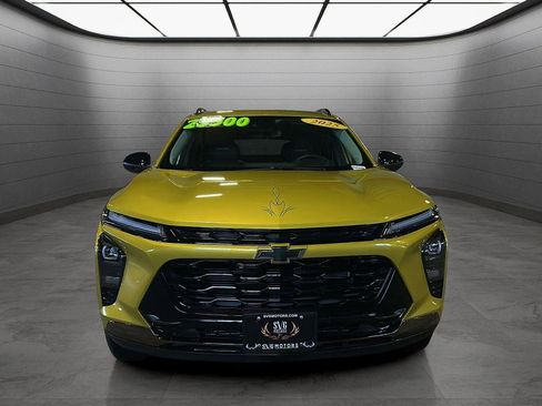 Used 2025 Chevrolet Trax ACTIV w/ Driver Confidence Package image 8