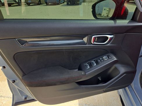 Certified 2024 Honda Civic Type R image 13