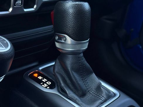 Used 2019 Jeep Wrangler Unlimited Sport S AWD/4WD image 11