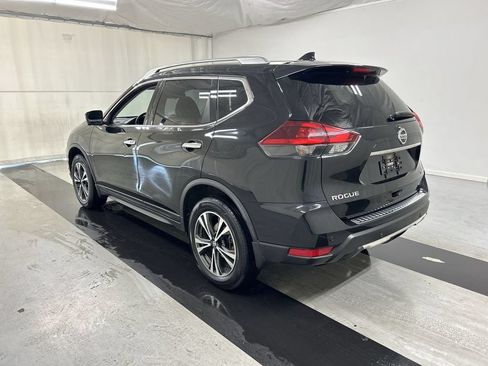 Used 2020 Nissan Rogue SV w/ Sun & Sound Touring Package AWD/4WD image 7