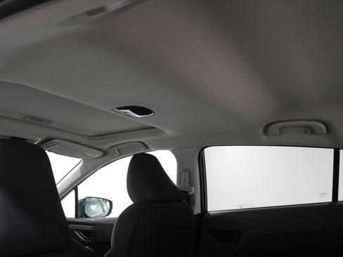 New 2026 Subaru Crosstrek 2.0i Premium image 20