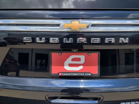 Used 2023 Chevrolet Suburban Premier AWD/4WD image 51