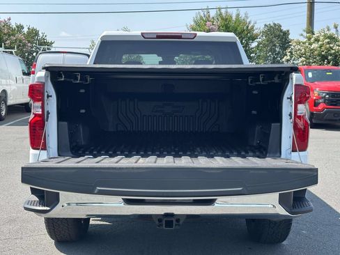 Certified 2024 Chevrolet Silverado 1500 LT AWD/4WD image 26