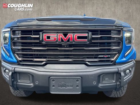 Used 2024 GMC Sierra 1500 AT4X AWD/4WD image 8