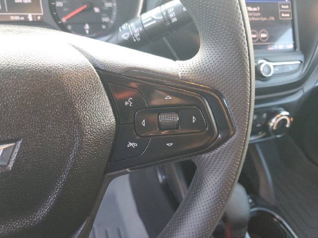 Used 2023 Chevrolet TrailBlazer LT w/ LPO, Blackout Package FWD image 31